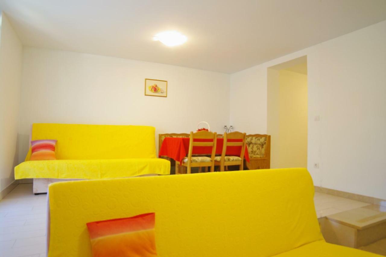 וינקורן Apartments Cezar מראה חיצוני תמונה