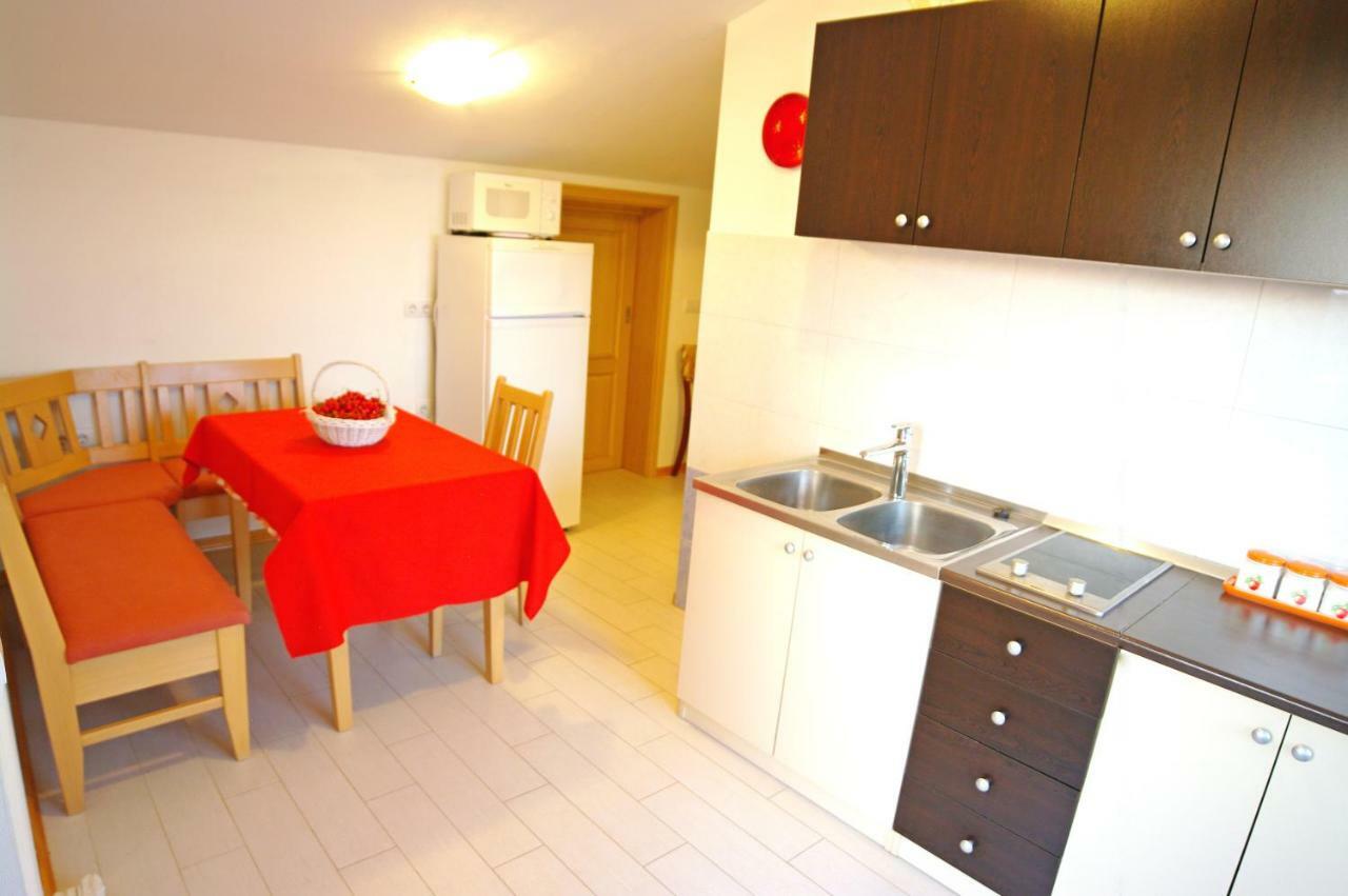 וינקורן Apartments Cezar מראה חיצוני תמונה